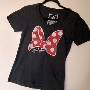 Disney Minnie authentic Tee with large glittery Minnie bow and signature.